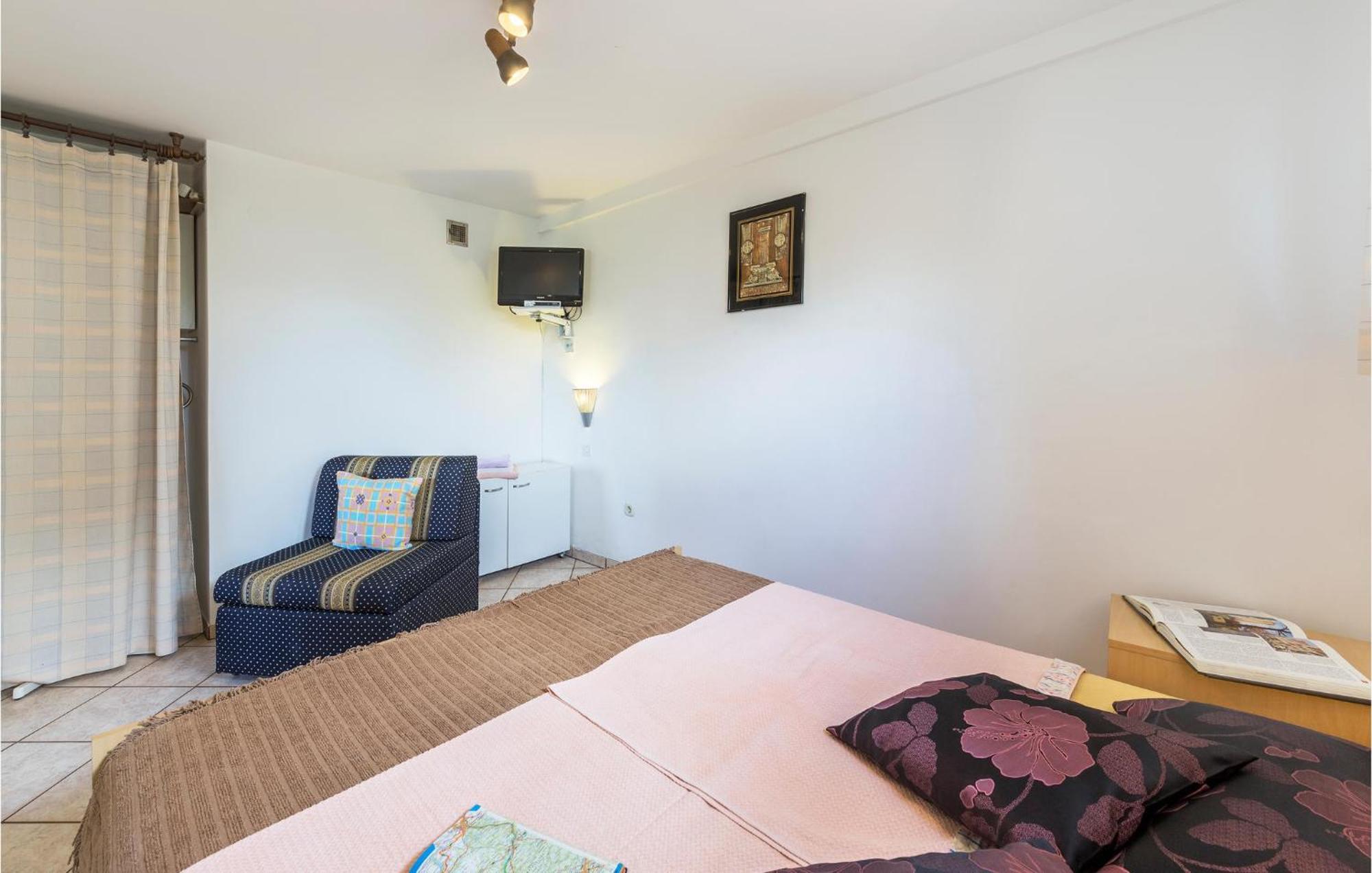Gorgeous Apartment In Pula With Wifi Екстер'єр фото