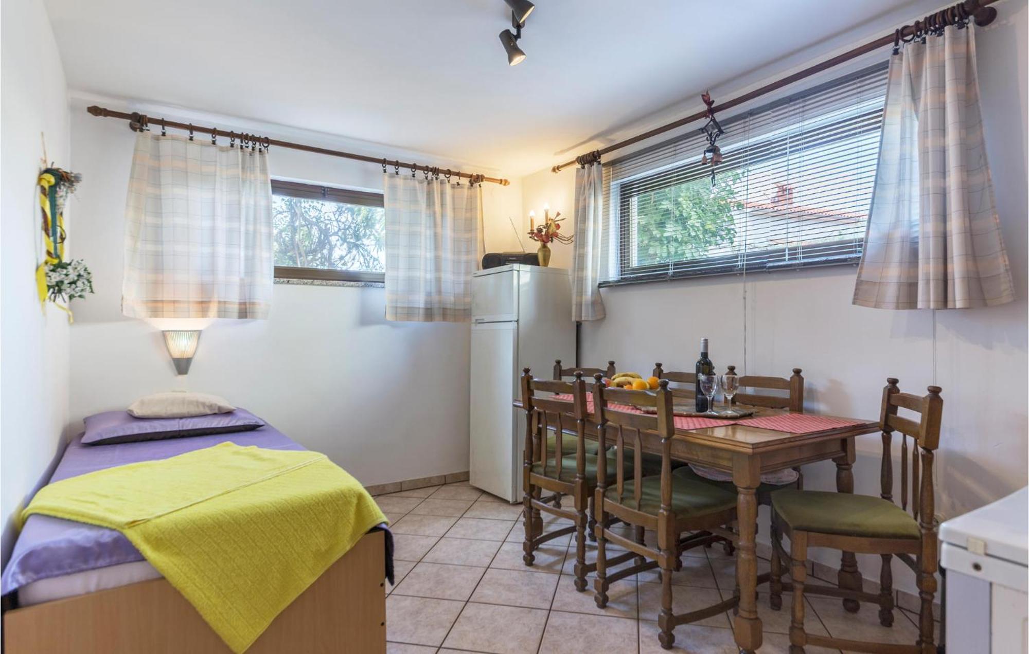 Gorgeous Apartment In Pula With Wifi Екстер'єр фото